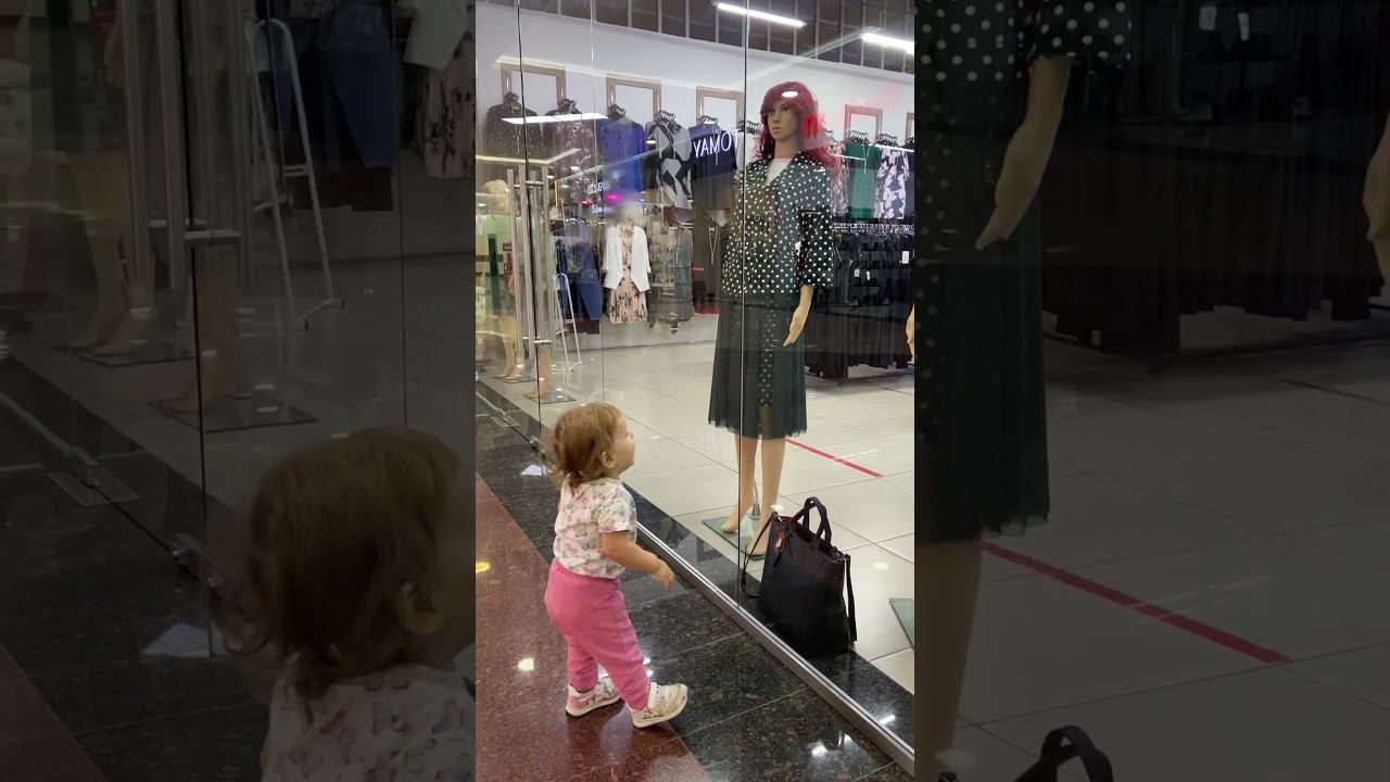 Манекен или Кукла. Большая кукла смотреть онлайн