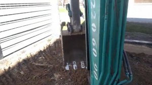 Демонтаж бетонного фундамента забора- работа не легкая