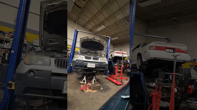 BMW X3 ENGINE AND TRANSMISSION REMOVAL смотреть онлайн