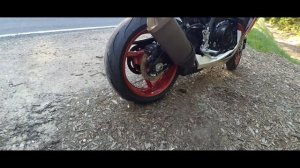 сузуки GSX R600 треш ОБЗОР ЗА ДВЕ МИНУТЫ джиксера)))