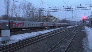 Электровоз ЭП2К-374 (ТЧЭ-6) со скорым поездом "Славянский экспресс" №008Б Брест - Москва.
