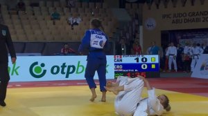 women judo newaza (armbar)