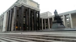 М081 - Библиотека имени Ленина - Москва - день 4 - видео 3 - Немец снова офигевает в России