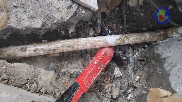 Поиск протечек воды в скрытых трубопроводах.mp4