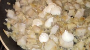 Филе минтая с сыром  очень вкусно и просто ??