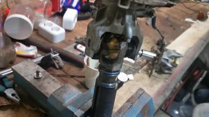 Стук рулевой колонки Марк2 Чейсер Креста jzx100 jzx105 jzx93 jzx90