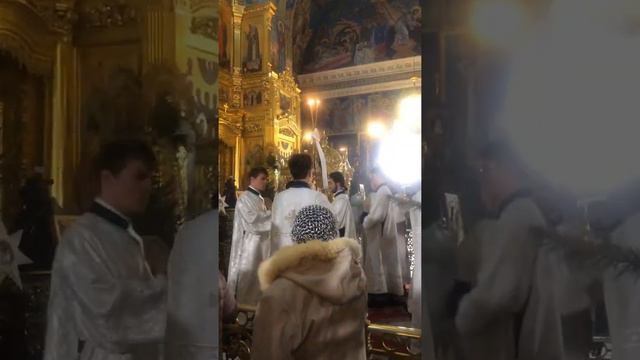 Ночное рождественское богослужение Троицкий собор Калуга 2022 рождество смотреть онлайн