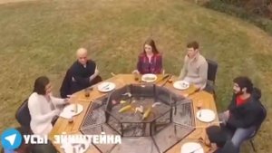 Стол со встроенным барбекю