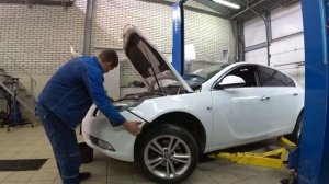 Opel Insignia не горит ближний свет
