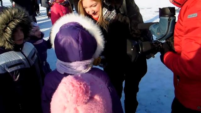 Парад Дедов Морозов - 2013 Минск. У Дворца спорта-2 смотреть онлайн