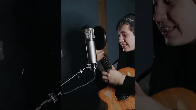 EMINEM ON GUITAR + VOCALS (Alex Misko)