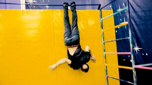 Невесомость - Ночной Вавилон смотреть онлайн