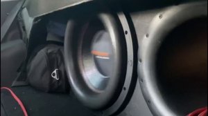 Сабовое звено за 22500р ломает Lada Vesta! DL Audio Phoenix 15 + DL Audio Gryphon Lite 1x1500w