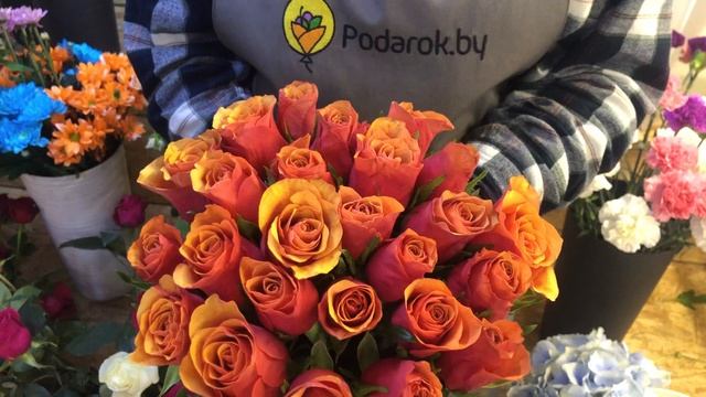 Букет из 25 роз "Кенийская Эспана" смотреть онлайн