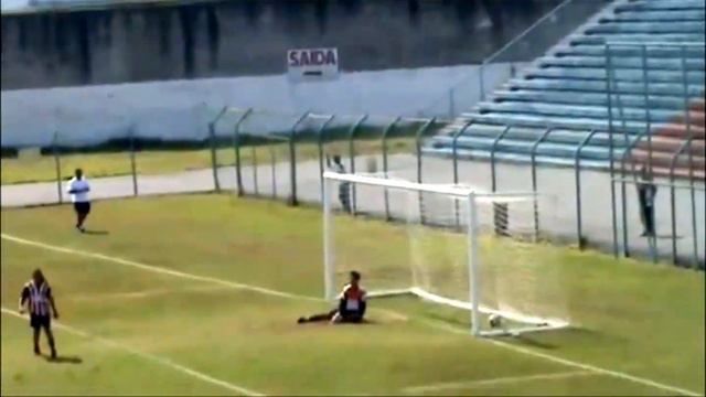 Vinicius -STRIKER - 1994 смотреть онлайн