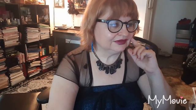 ТАЙНА И ЗАГАДКА: LOU LOU Cacharel Perfume Review.
