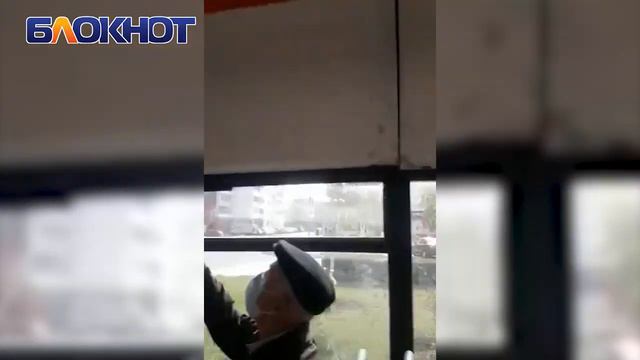 Все списанное Волгодонску: пассажиры «оценили» автобусы ростовского перевозчика смотреть онлайн