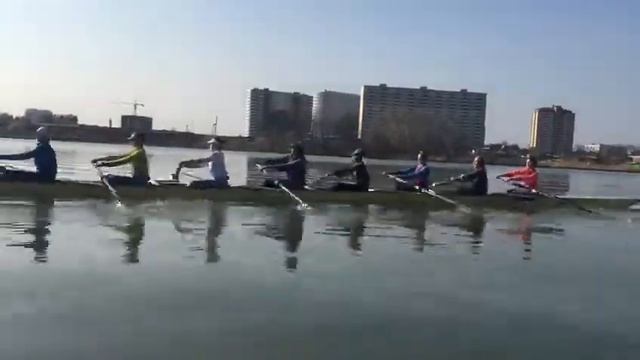 Академическая гребля. Тренировка в восьмерке. Краснодар. смотреть онлайн