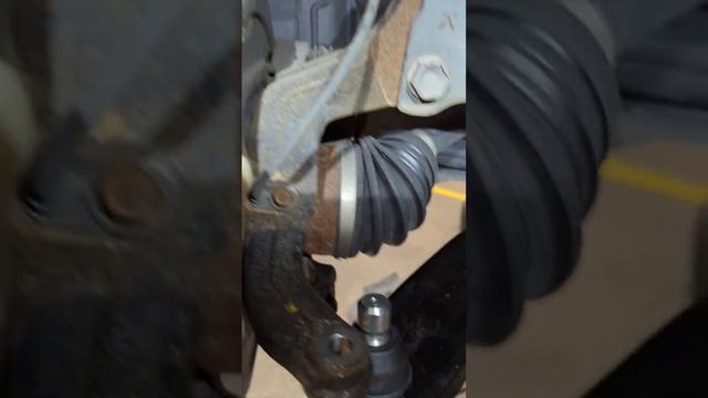 lower control arm Nissan rogue replacement.