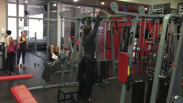 Подтягивание с весом в 50кг смотреть онлайн