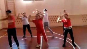 Физкультминутка от учеников 8 класса #Школа259СПБ