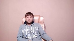 Ложиться под критиков ч 1.