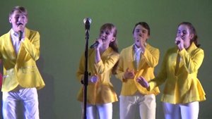 Заслуженный коллектив РФ "Соловушка" -  Земля - наш общий дом (Нужины)