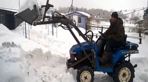 Самодельный погрузчик на японский мини трактор Iseki TU125f