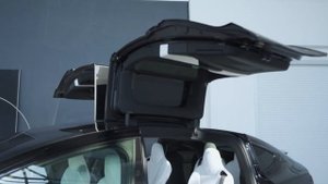 Tesla Model X Plaid, 2023