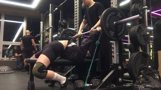 HFT3.Д1.2.Жим лёжа с резиной на скорость 40кгх2+1 (24.07.21) смотреть онлайн