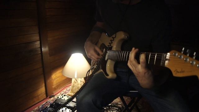 How Create a Wall Of Shoegaze Sound With GFI System Skylar Reverb And Zoom MS-70 CDR.