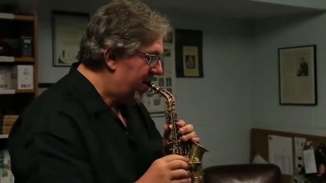 Самые редкие саксофоны смотреть онлайн