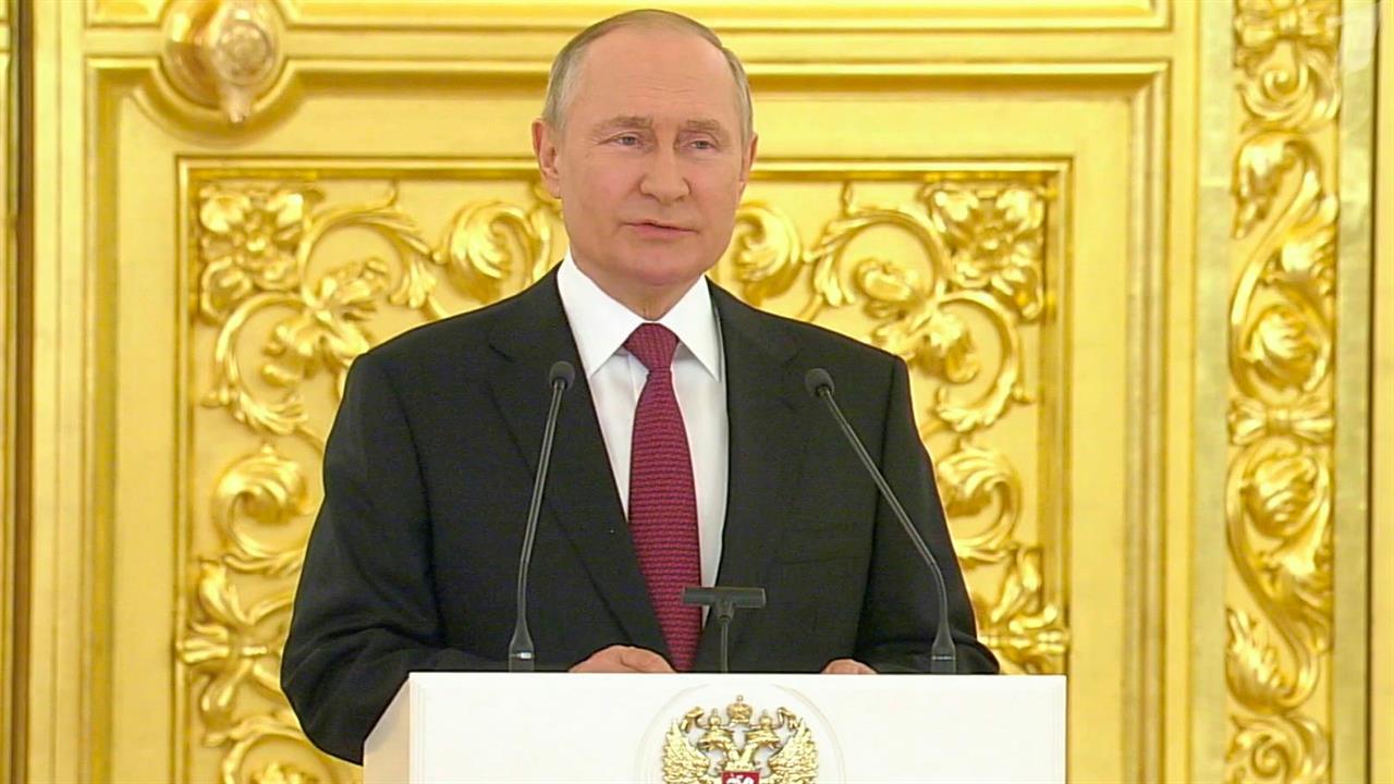О многополярности мира говорил Владимир Путин во время церемонии вручения верительных грамот