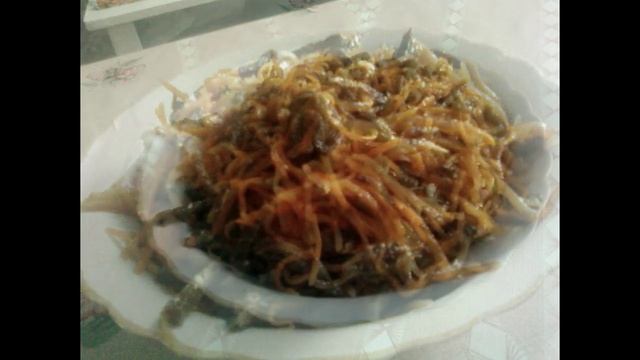 Холодные закуски мясные:Хе из говядины