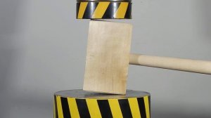 100 тонный гидравлический пресс прессует различные детали компиляции