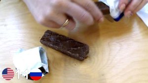 "НЕГЛЯДЯ" СНИКЕРС из Америки или России? Пробуем американские сладости