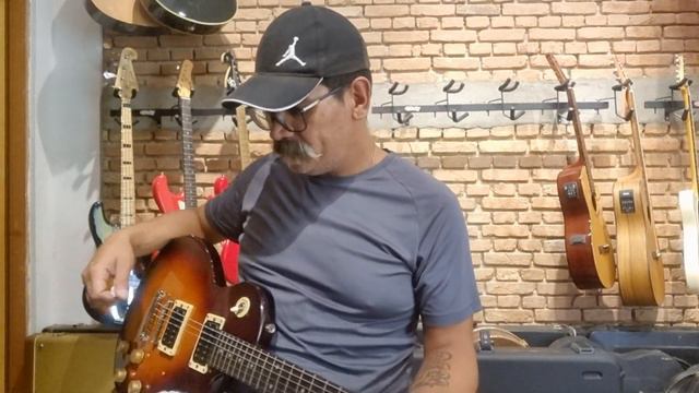 LOJA 4 HANDS Guitarra Epiphone Les Paul LP100 Cherry Burst Episódio 3 de 4 смотреть онлайн