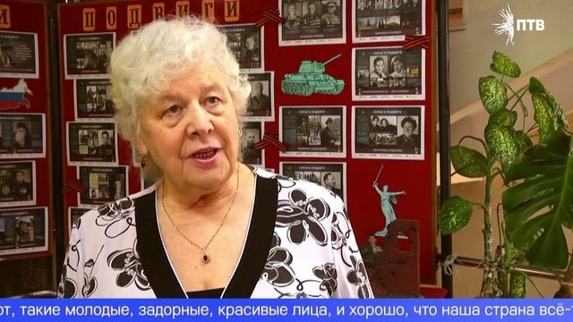 В выставочный зал Центральной библиотеки прошел концерт народной музыки