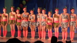 Ансамбль "Огоньки". Группа "Сказка". Танец "Дикая Африка". Таганрог. 2022.06.26