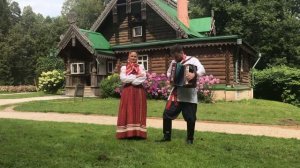 «В этой деревне огни не погашены...» зимняя  песня жарким летом)))