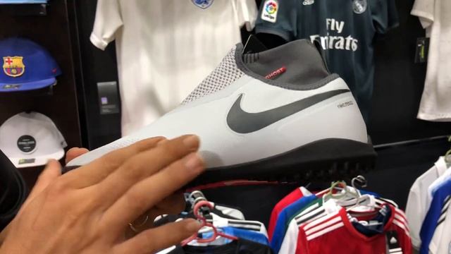 Xuanthanhsoccer.vn trên tay : Nike Phantom VSN Pro DF TF React смотреть онлайн