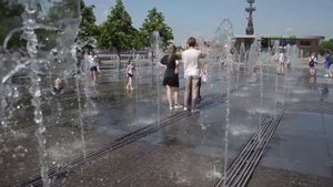 Summer, fountain, girls and wet Happiness-10! / Лето, фонтан, девушки и мокрое Счастье-10!