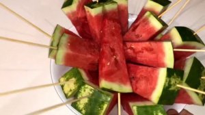 Как красиво нарезать арбуз? Быстро! Удобно! Просто!!!