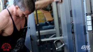 Александр Яшанькин и Артем Диянов тренировка груди (при травме плеч) ч2