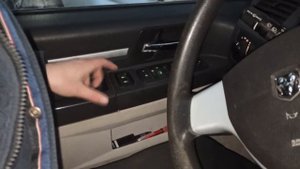 "БОЛЬШОЙ ДОДЖ" ГРАНД КАРАВАН SE 2010