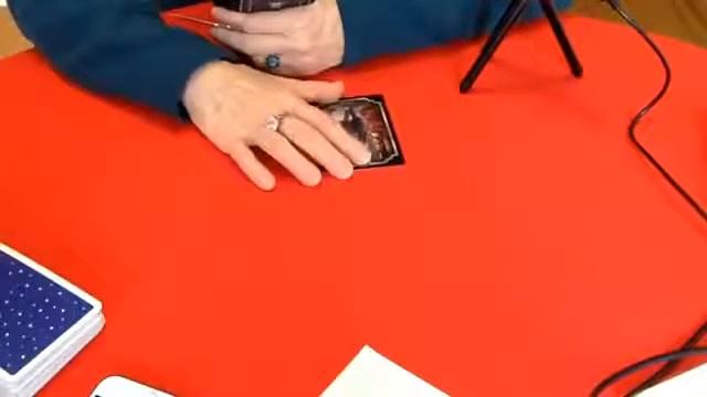 СЕКРЕТЫ ГАДАНИЕ КОЛЕНА смотреть онлайн