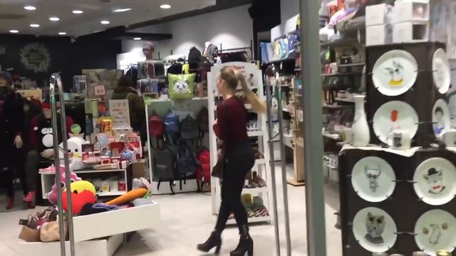 VLOG   Отдых с Соней и покупки   День Рождения ТРК Проспект