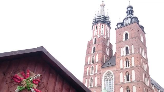 Трапеза на рыночной площади Кракова. смотреть онлайн