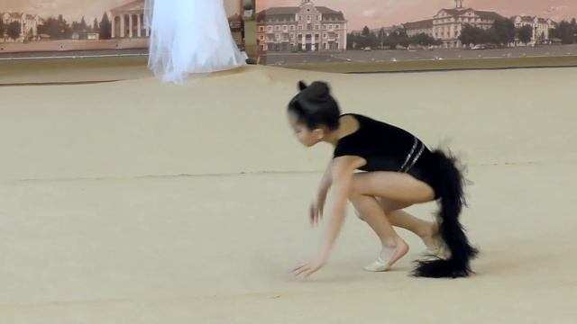 Показовий выступ Розумний кіт смотреть онлайн