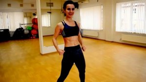 Приседания в течение  1000 секунд. Фитнес ТВ